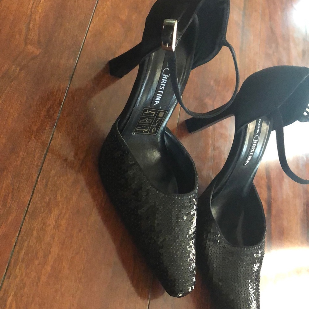 Shoes with sequins! - Picture 3 of 5